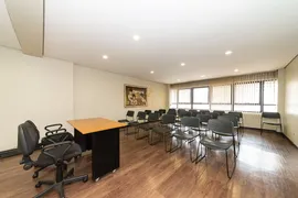 Conjunto Comercial / Sala para alugar, 31m² no Centro, Curitiba - Foto 12