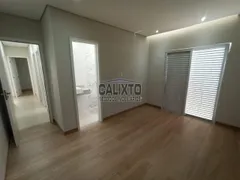 Casa com 3 Quartos à venda, 180m² no Santa Mônica, Uberlândia - Foto 7