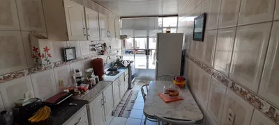 Casa com 4 Quartos à venda, 95m² no Jardim Algarve, Alvorada - Foto 20