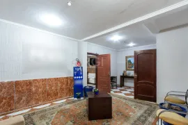 Sobrado com 3 Quartos à venda, 301m² no Cavalhada, Porto Alegre - Foto 9