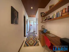 Casa de Condomínio com 3 Quartos à venda, 310m² no Chácara das Candeias, Carapicuíba - Foto 39