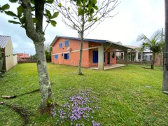 Casa com 4 Quartos à venda, 246m² no Rainha Do Mar, Xangri-lá - Foto 2