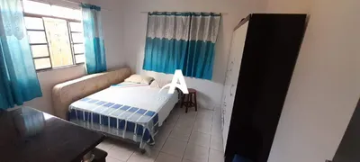 Casa com 3 Quartos à venda, 212m² no Santa Mônica, Uberlândia - Foto 8