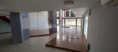 Loja / Salão / Ponto Comercial para alugar, 240m² no Centro, Gramado - Foto 39