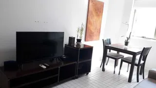 Flat com 1 Quarto à venda, 41m² no Lagoa, Rio de Janeiro - Foto 2