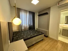 Apartamento com 3 Quartos para alugar, 120m² no Centro, Balneário Camboriú - Foto 14