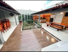 Casa com 3 Quartos à venda, 330m² no Santa Mônica, Uberlândia - Foto 20