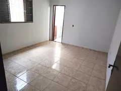 Casa com 3 Quartos à venda, 120m² no Jardim Vista Alegre, Limeira - Foto 2