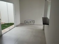 Casa com 3 Quartos à venda, 80m² no Novo Mundo, Uberlândia - Foto 2