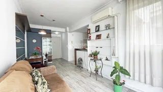 Apartamento com 2 Quartos à venda, 61m² no Azenha, Porto Alegre - Foto 4