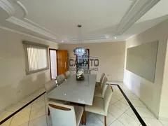 Casa com 3 Quartos à venda, 225m² no Santa Mônica, Uberlândia - Foto 3