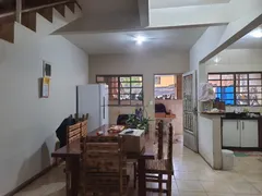 Sobrado com 4 Quartos à venda, 262m² no Pineville, Pinhais - Foto 5