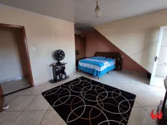 Casa com 3 Quartos para alugar, 200m² no Oitis, Contagem - Foto 6