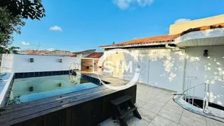 Casa com 4 Quartos à venda, 246m² no Jardim Flamboyant, Cabo Frio - Foto 6
