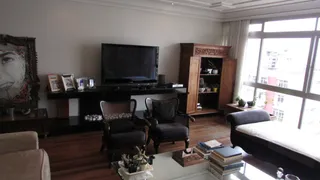 Apartamento com 4 Quartos à venda, 210m² no Santa Cecília, São Paulo - Foto 1