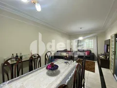 Casa com 3 Quartos à venda, 180m² no Alto Umuarama, Uberlândia - Foto 6