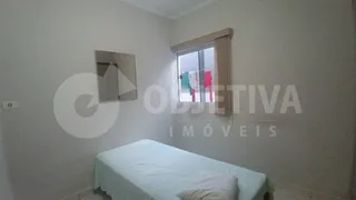 Casa com 3 Quartos à venda, 100m² no Cidade Jardim, Uberlândia - Foto 11