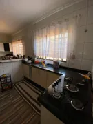 Casa com 3 Quartos à venda, 201m² no Jardim Oasis, Maringá - Foto 3