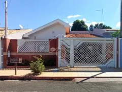 Casa com 3 Quartos à venda, 250m² no Jardim Altos da Cidade, Marília - Foto 1