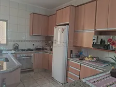 Casa com 3 Quartos à venda, 283m² no Centro, Araraquara - Foto 27