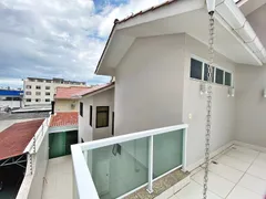 Sobrado com 3 Quartos à venda, 300m² no Campinas, São José - Foto 33