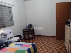 Casa com 4 Quartos à venda, 170m² no Vila Nogueira, Taubaté - Foto 9