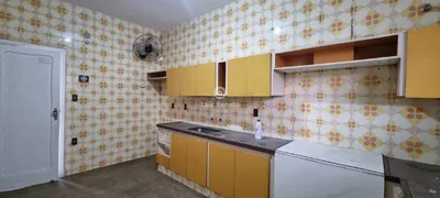 Casa com 3 Quartos para alugar, 199m² no Nova Suíssa, Belo Horizonte - Foto 15