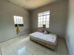 Sobrado com 6 Quartos à venda, 200m² no Setor Central, Goiânia - Foto 8