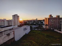 Apartamento com 3 Quartos para alugar, 250m² no Vila Olivo, Valinhos - Foto 12
