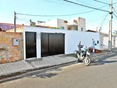 Casa com 2 Quartos à venda, 131m² no Jardim Holanda, Uberlândia - Foto 1