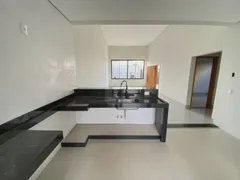 Casa com 3 Quartos à venda, 163m² no Pampulha, Uberlândia - Foto 9