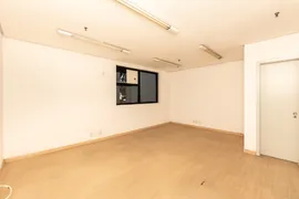 Conjunto Comercial / Sala para alugar, 60m² no São João, Porto Alegre - Foto 19