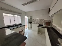 Casa com 2 Quartos à venda, 140m² no Cidade Satélite São Luiz, Aparecida de Goiânia - Foto 4