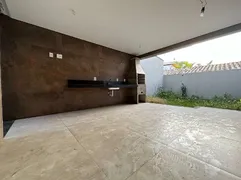 Casa com 3 Quartos à venda, 180m² no Santa Amélia, Belo Horizonte - Foto 17