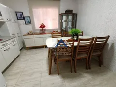 Casa com 3 Quartos à venda, 235m² no Santa Joana, Londrina - Foto 13
