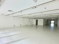 Conjunto Comercial / Sala para alugar, 232m² no Centro, Porto Alegre - Foto 2