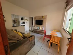 Casa com 2 Quartos à venda, 80m² no Laranjeiras, Uberlândia - Foto 2