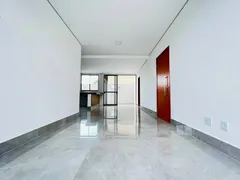 Apartamento com 3 Quartos à venda, 95m² no Planalto, Belo Horizonte - Foto 8