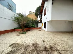 Casa com 5 Quartos à venda, 180m² no Santa Amélia, Belo Horizonte - Foto 37