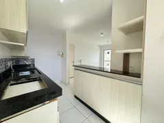 Apartamento com 3 Quartos para alugar, 74m² no Recanto do Cerrado, Aparecida de Goiânia - Foto 13