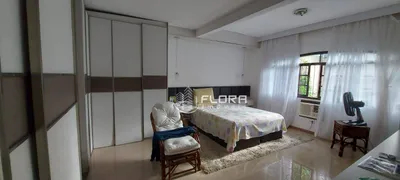 Casa com 4 Quartos à venda, 250m² no Santo Antônio, Niterói - Foto 10