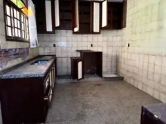 Casa com 4 Quartos à venda, 324m² no Barreiros, São José - Foto 8