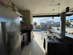 Casa com 3 Quartos à venda, 289m² no Santa Regina, Camboriú - Foto 3