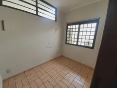 Casa com 4 Quartos para alugar, 420m² no Parque Residencial Lagoinha, Ribeirão Preto - Foto 8