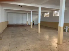 Loja / Salão / Ponto Comercial à venda, 180m² no Centro, Guapiaçu - Foto 1