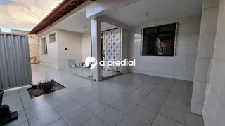 Casa com 3 Quartos à venda, 194m² no Parquelândia, Fortaleza - Foto 2