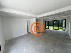 Casa de Condomínio com 3 Quartos à venda, 303m² no Jardim Guedala, São Paulo - Foto 4