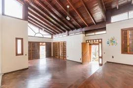 Casa com 3 Quartos à venda, 301m² no Espiríto Santo, Porto Alegre - Foto 32