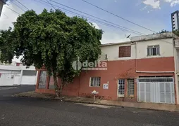 Casa com 3 Quartos à venda, 269m² no Tabajaras, Uberlândia - Foto 1