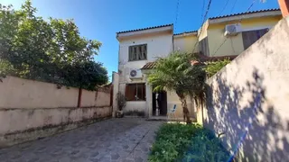 Casa com 2 Quartos à venda, 68m² no Hípica, Porto Alegre - Foto 1
